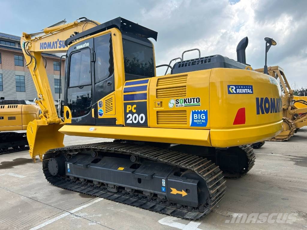 Komatsu PC220-11R Εκσκαφείς με ερπύστριες