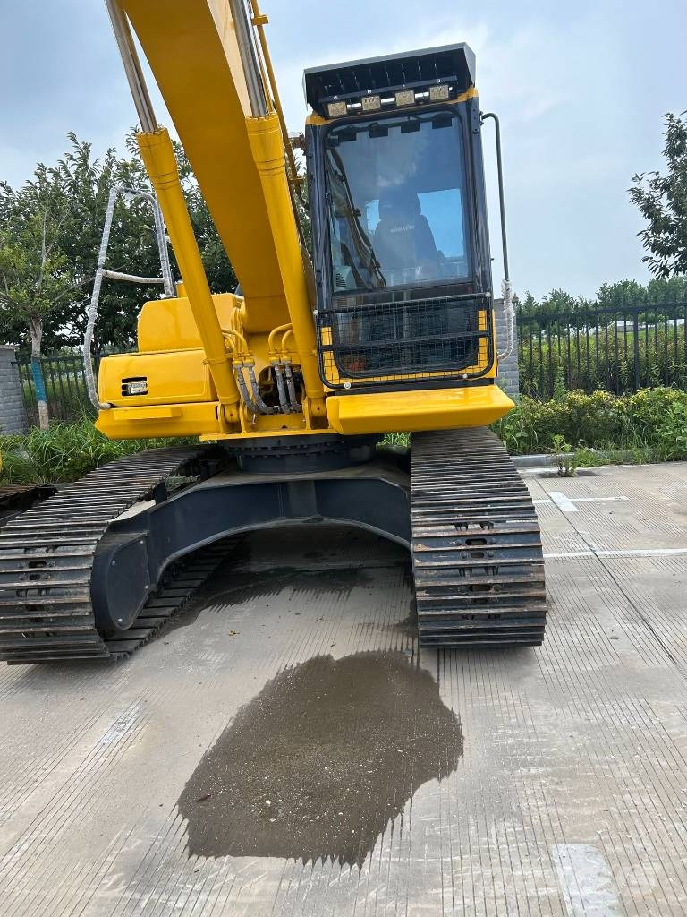 Komatsu PC220-11R Εκσκαφείς με ερπύστριες