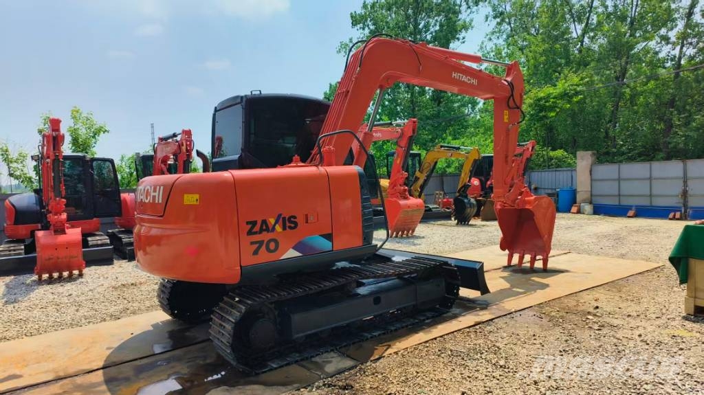 Hitachi ZX 70 Εκσκαφάκι (διαβολάκι) < 7t