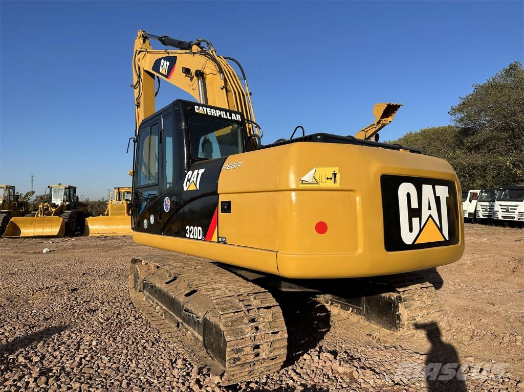 CAT 320D Bagri goseničarji