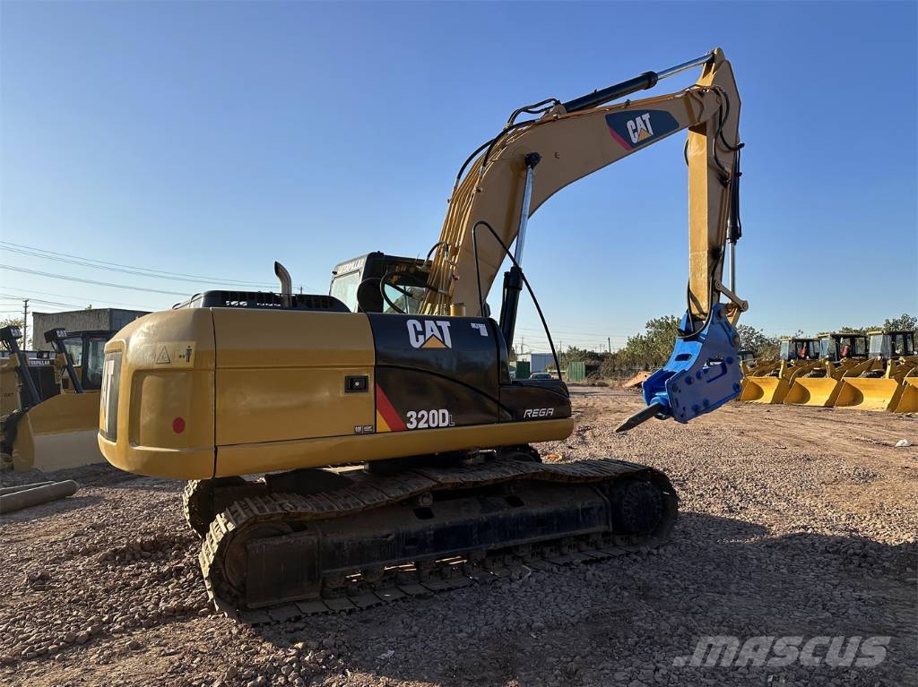 CAT 320D Bagri goseničarji