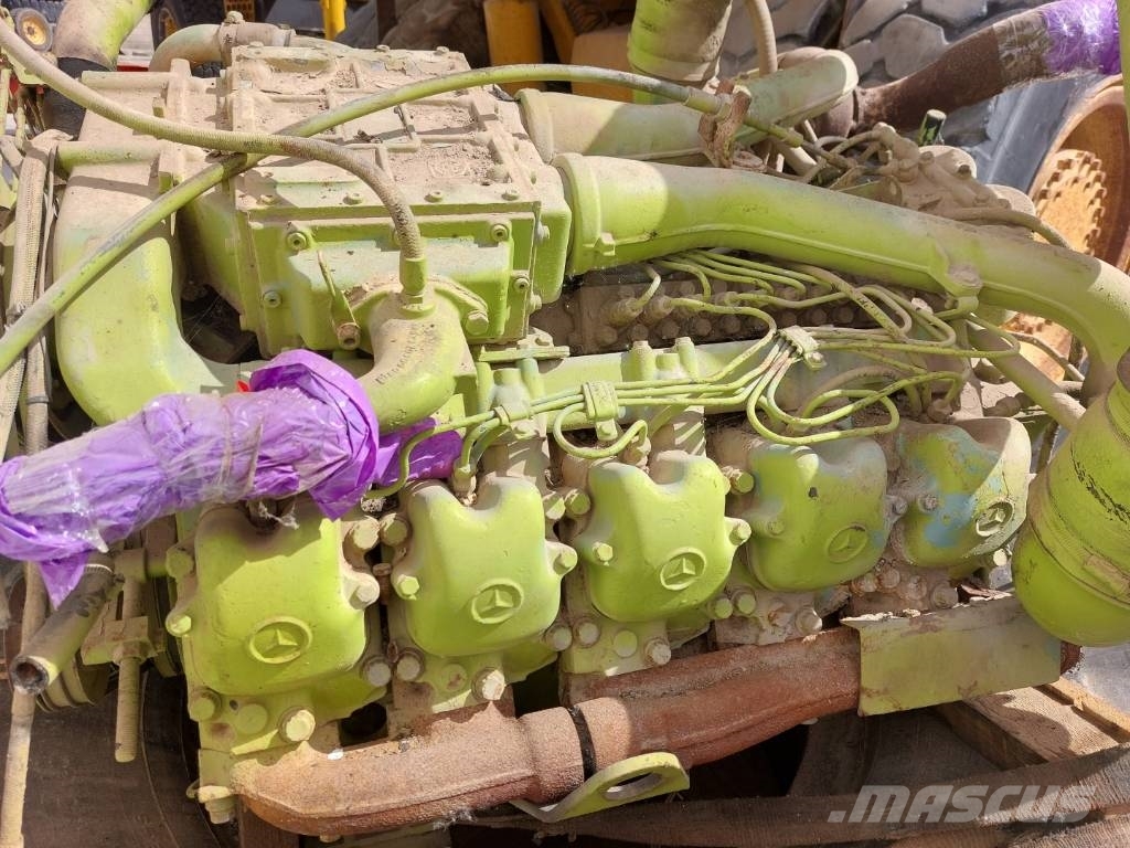 Mercedes-Benz OM 422 发动机