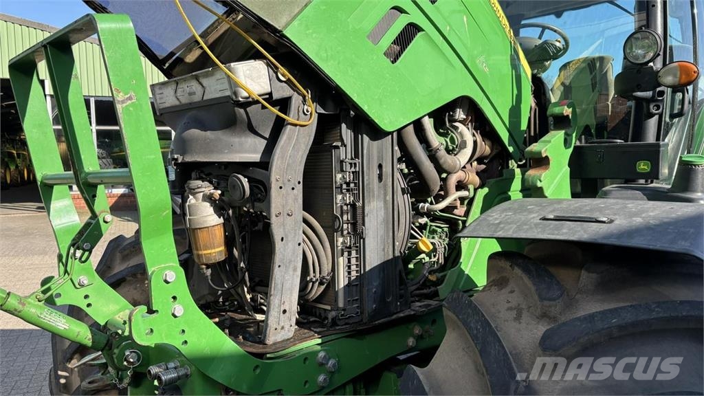 John Deere 6195R Traktori