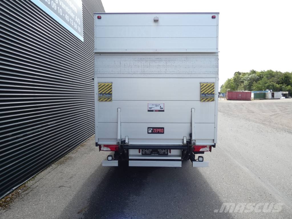 Mercedes-Benz Sprinter 519 Furgons