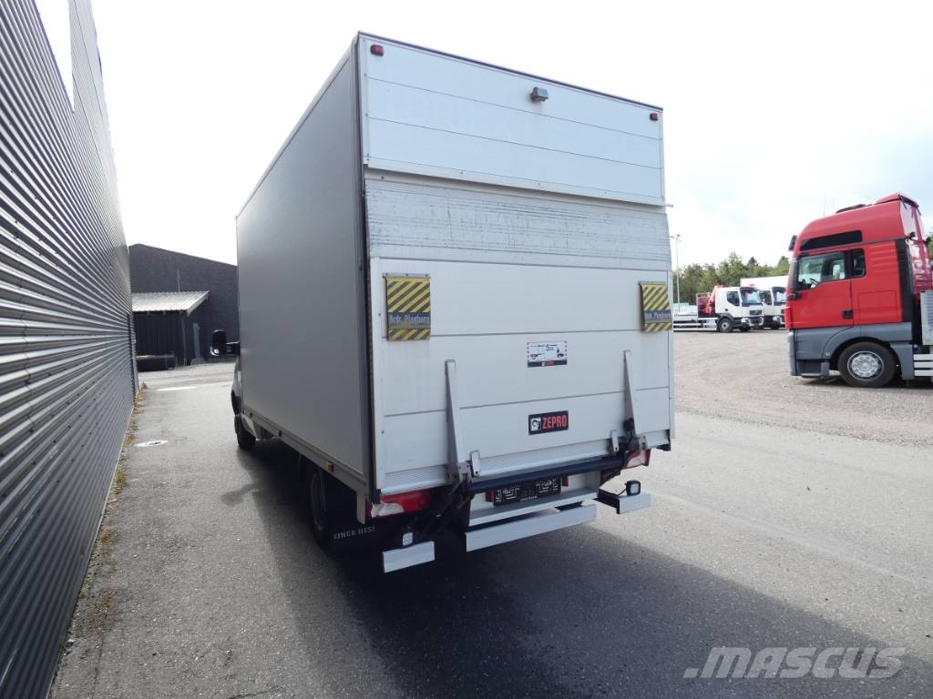Mercedes-Benz Sprinter 519 Furgons
