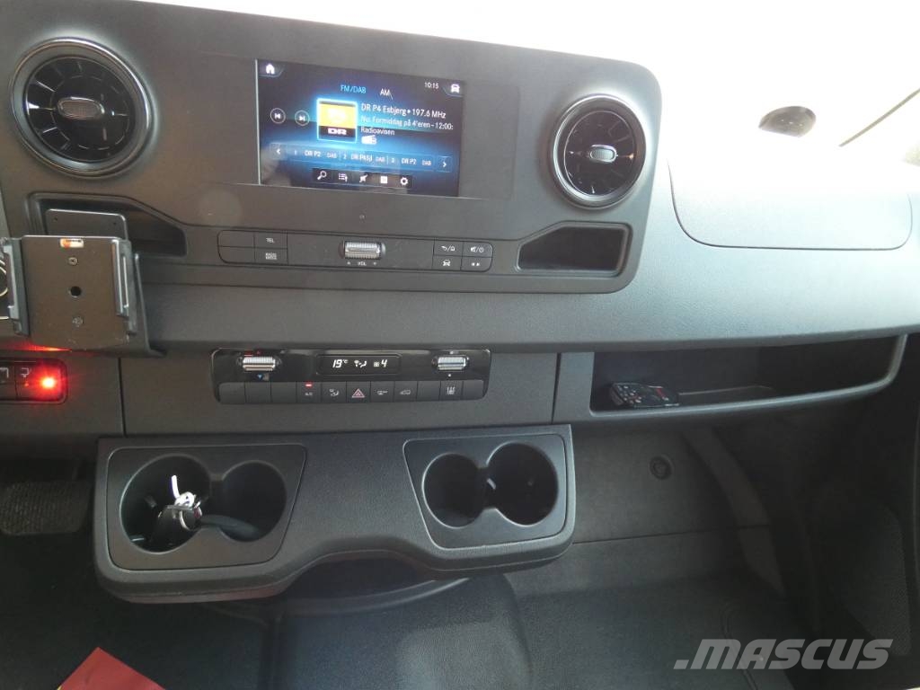 Mercedes-Benz Sprinter 519 Furgons