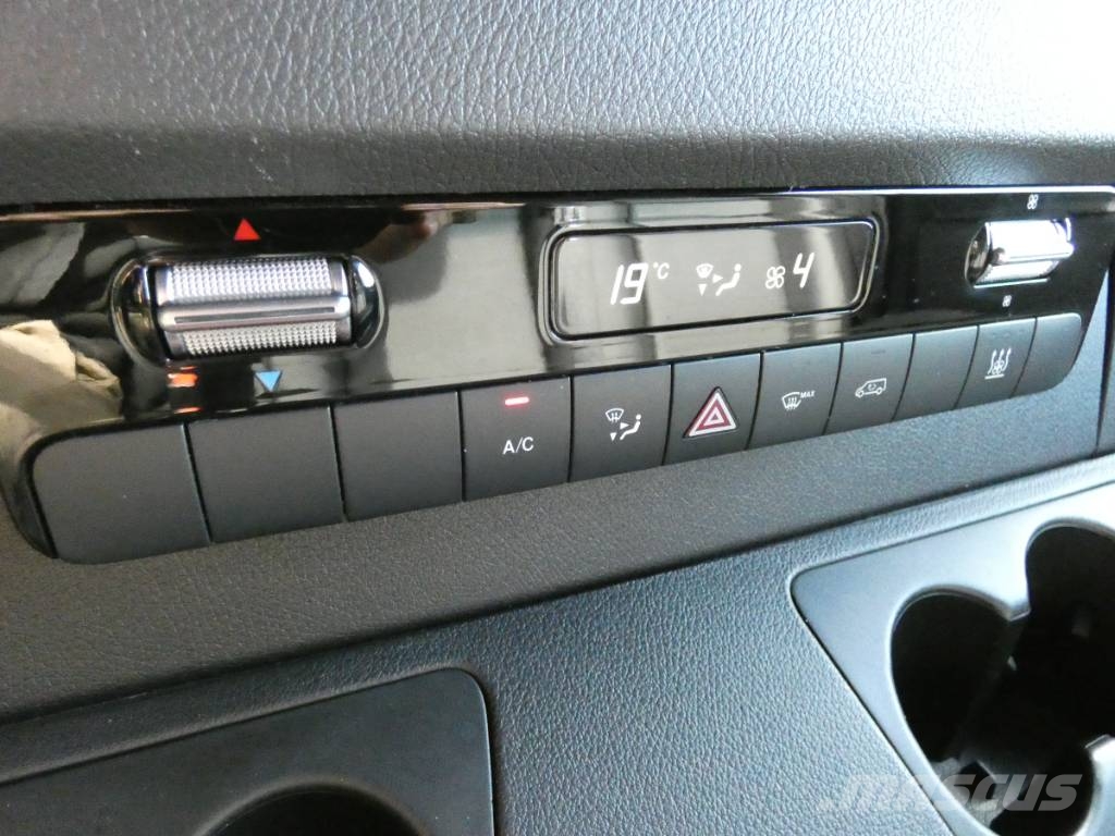 Mercedes-Benz Sprinter 519 Furgons