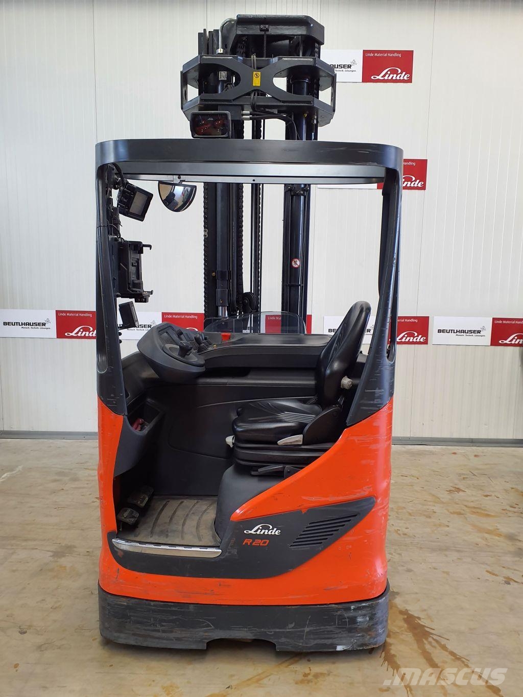 Linde R20 Reach truck