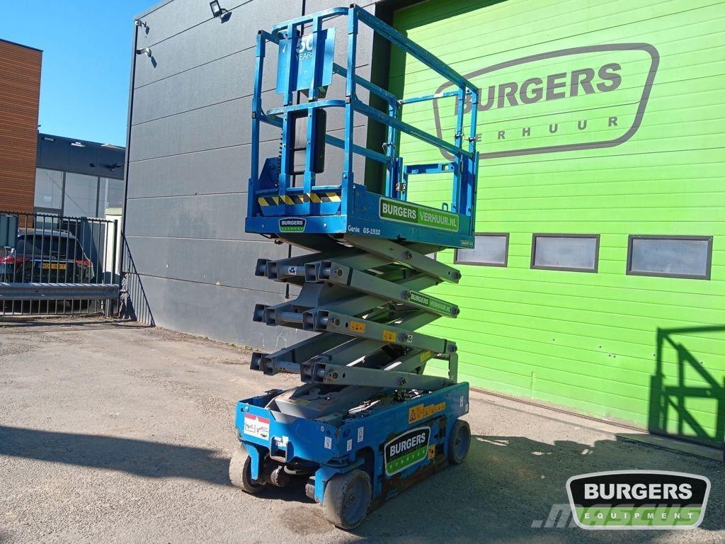 Genie GS-1932 Scissor lifts