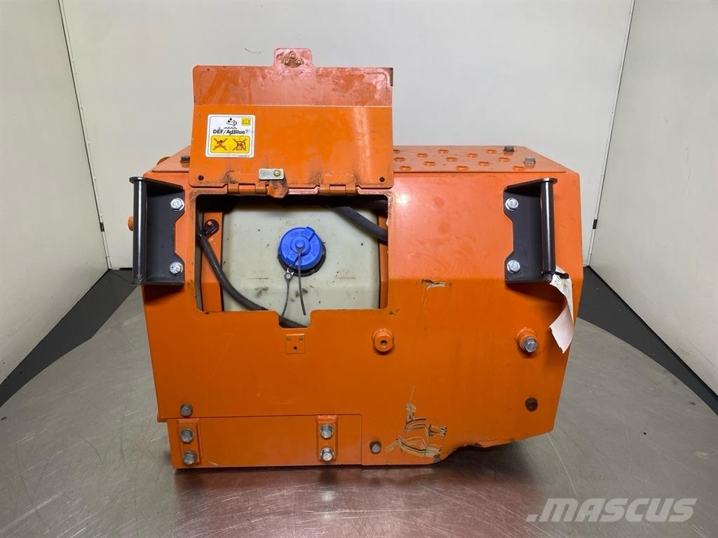 Hitachi ZW310TPD-6 - DEF/Adblue tank Chassis and suspension