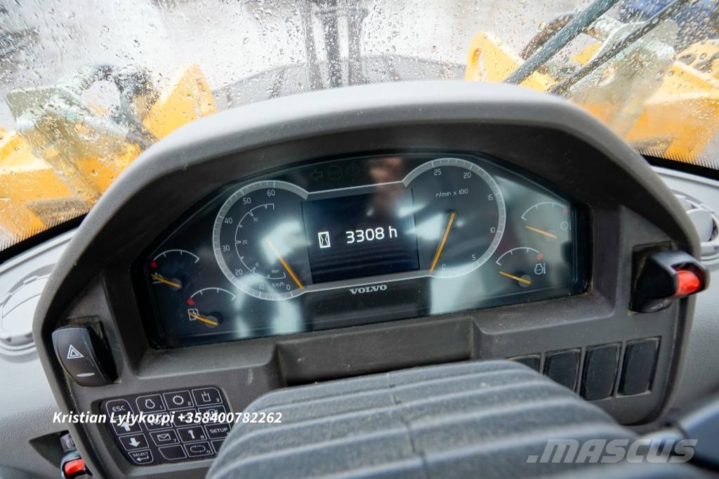Volvo L110H STAGE V VÄHÄN AJETTU Pyöräkuormaajat