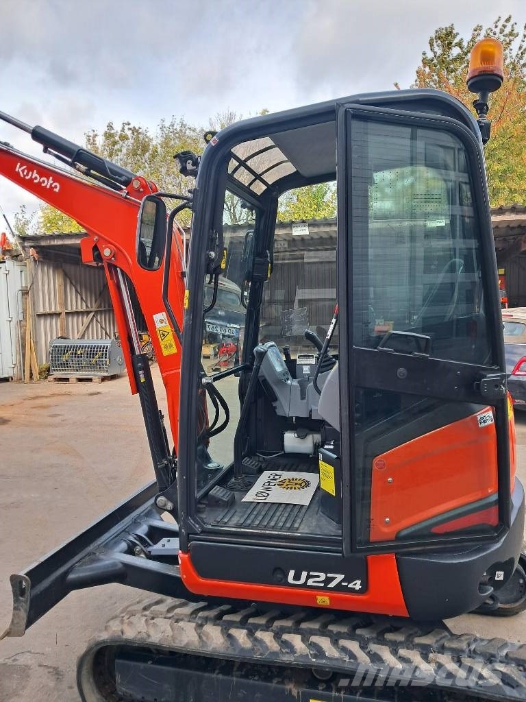 Kubota U 27-4 حفارات صغيرة أقل من 7 طن (حفارات صغيرة)