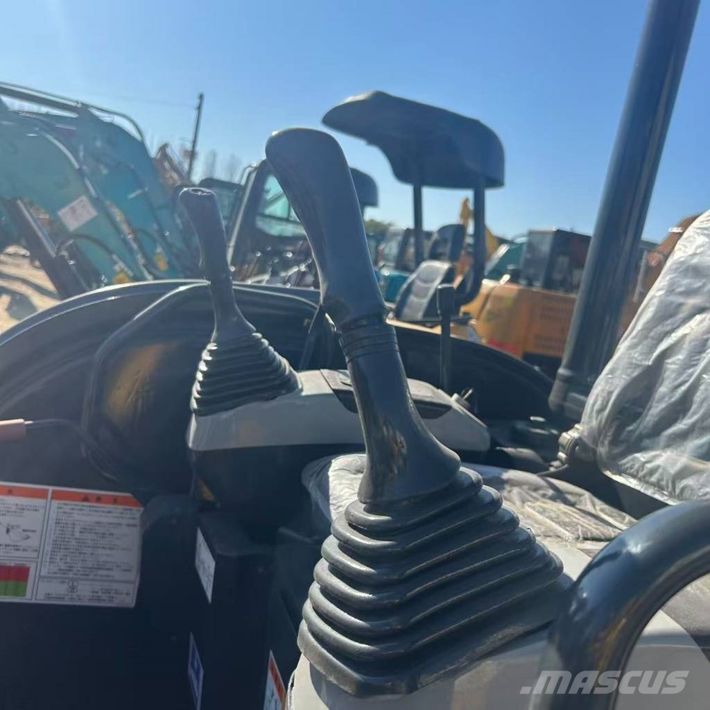 Komatsu PC 30 MR-3 Εκσκαφάκι (διαβολάκι) < 7t