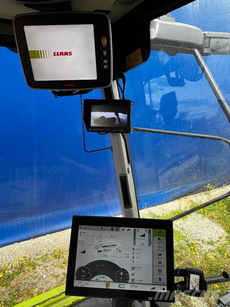 CLAAS Lexion 6700 Combine harvesters
