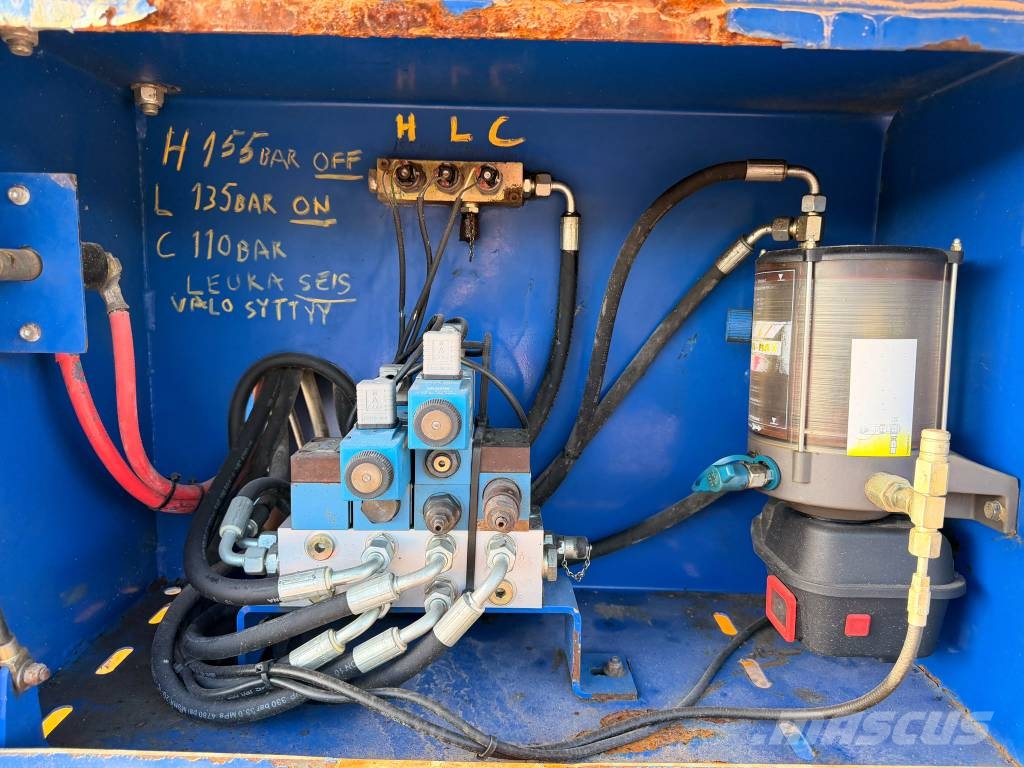 FINTEC 1107 FINTEC 1107 Mobile crushers