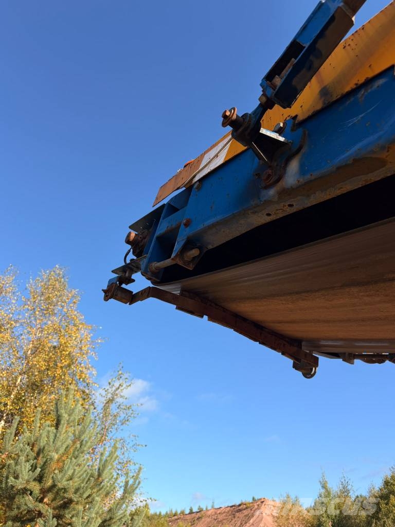 FINTEC 1107 FINTEC 1107 Mobile crushers