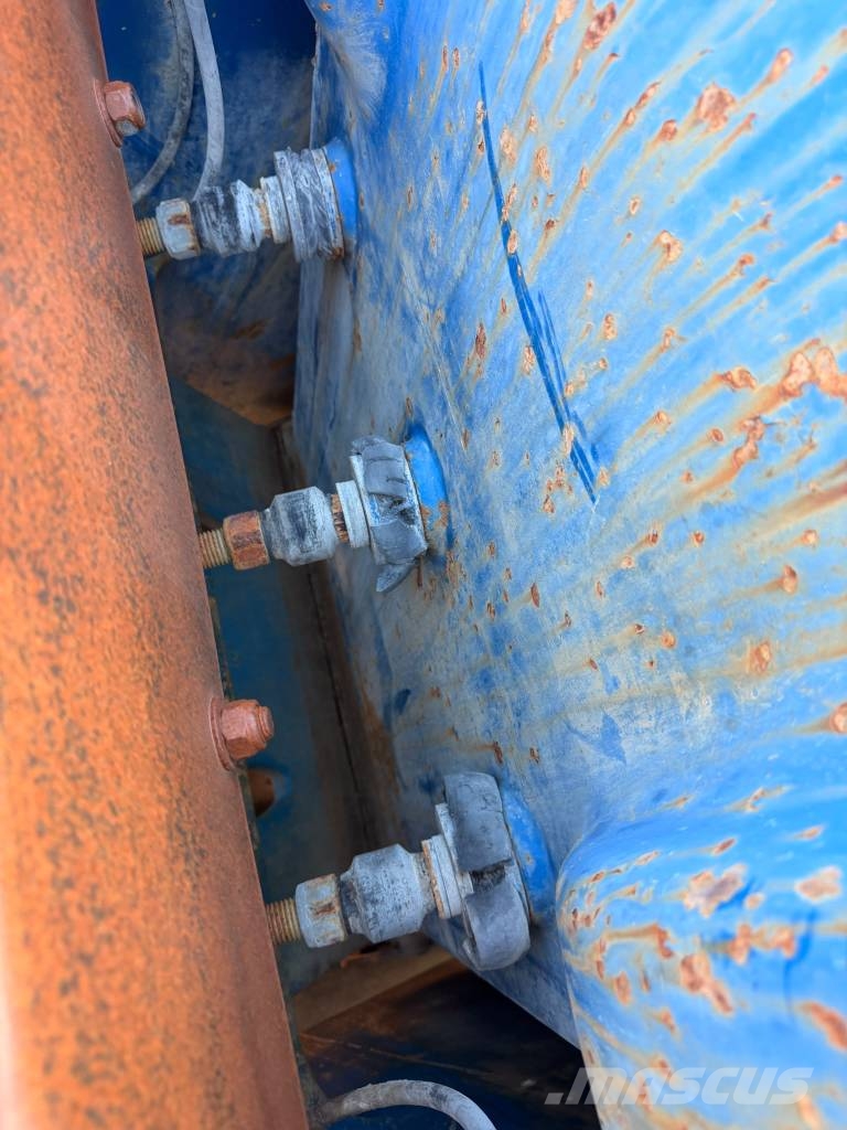 FINTEC 1107 FINTEC 1107 Mobile crushers