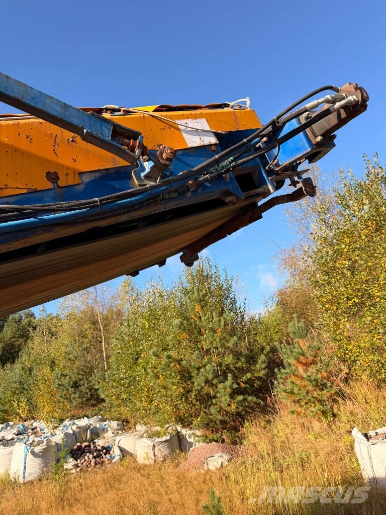 FINTEC 1107 FINTEC 1107 Mobile crushers