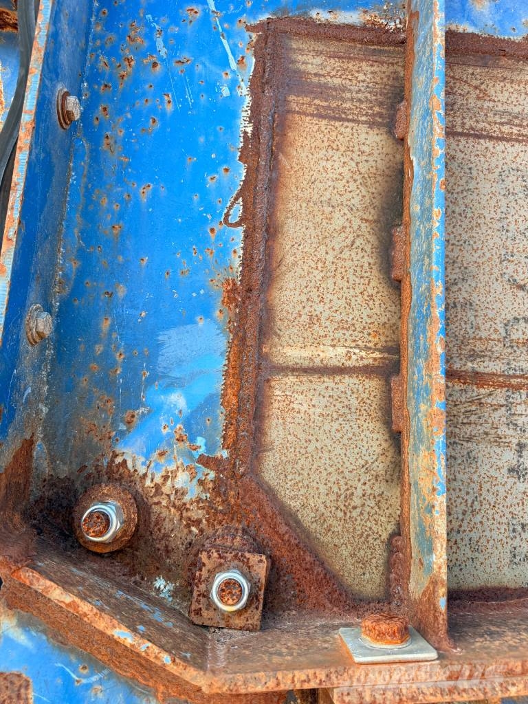 FINTEC 1107 FINTEC 1107 Mobile crushers
