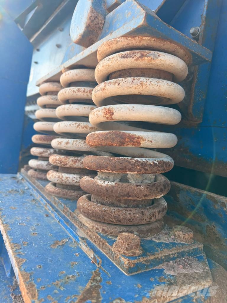 FINTEC 1107 FINTEC 1107 Mobile crushers