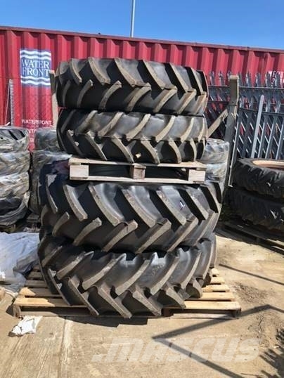Valtra Wheels & Tyres Riepas, riteņi un diski