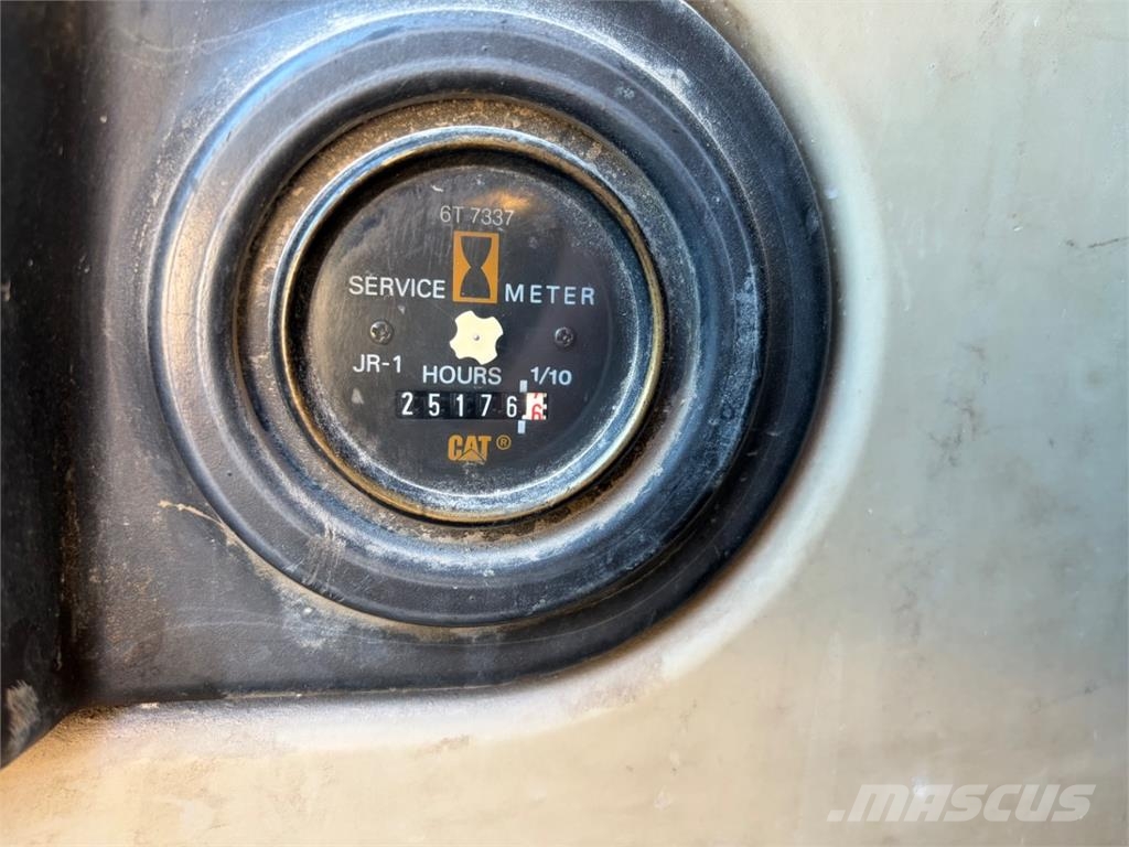 CAT 325C L معدات البناء - غير ذلك