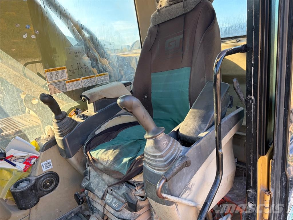 CAT 325C L معدات البناء - غير ذلك