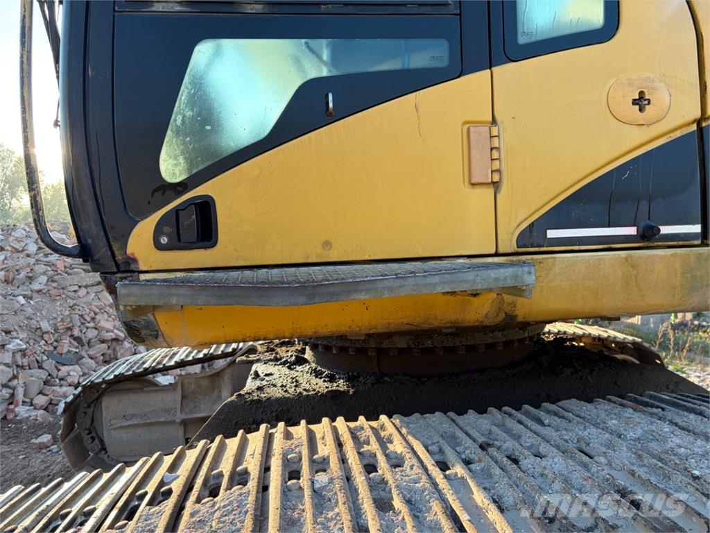 CAT 325C L معدات البناء - غير ذلك