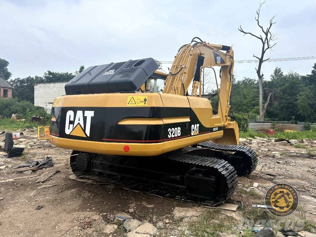 CAT 320 B 대형 굴삭기 29톤 이상