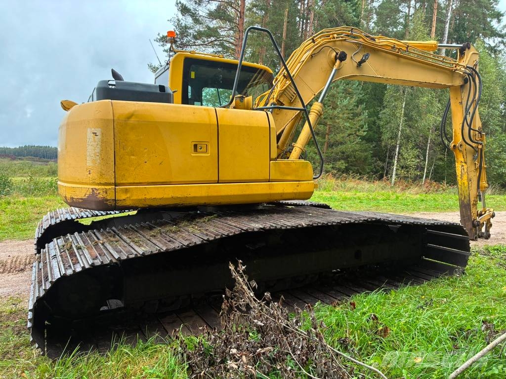 Komatsu PC 130-8 Bog Master Vikšriniai ekskavatoriai