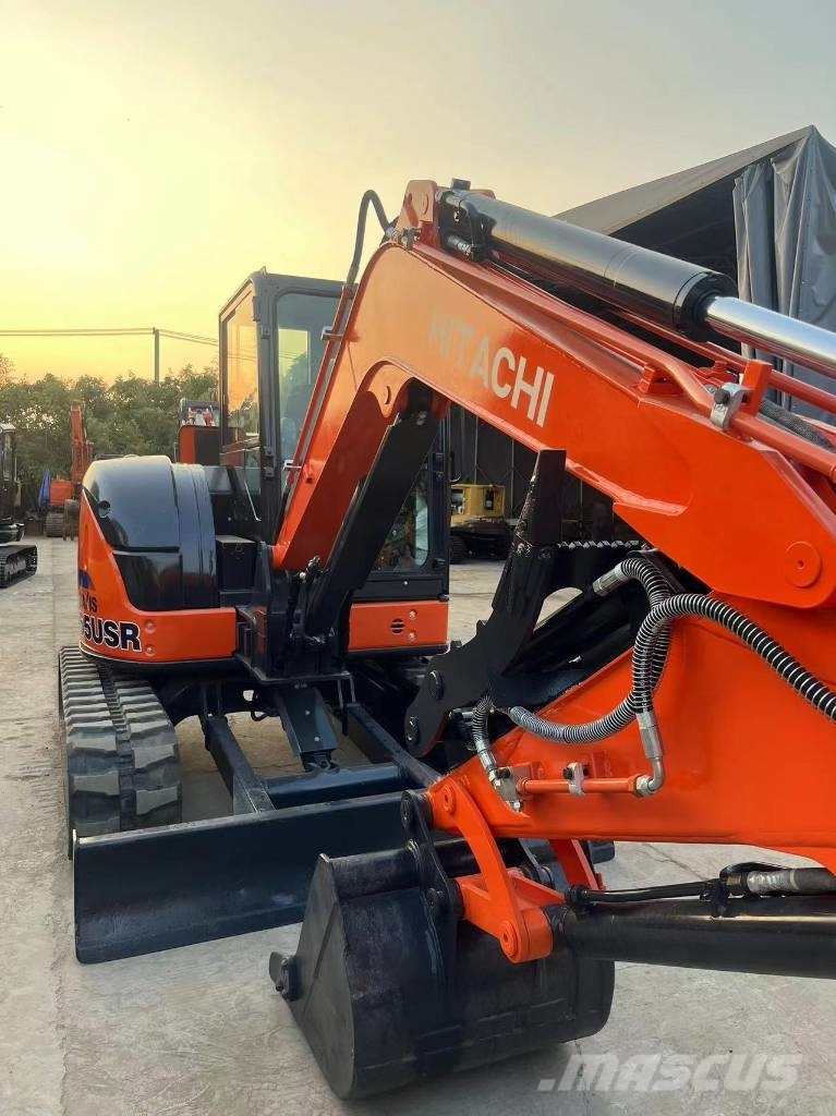 Hitachi ZX 55 USR Minibagger < 7t