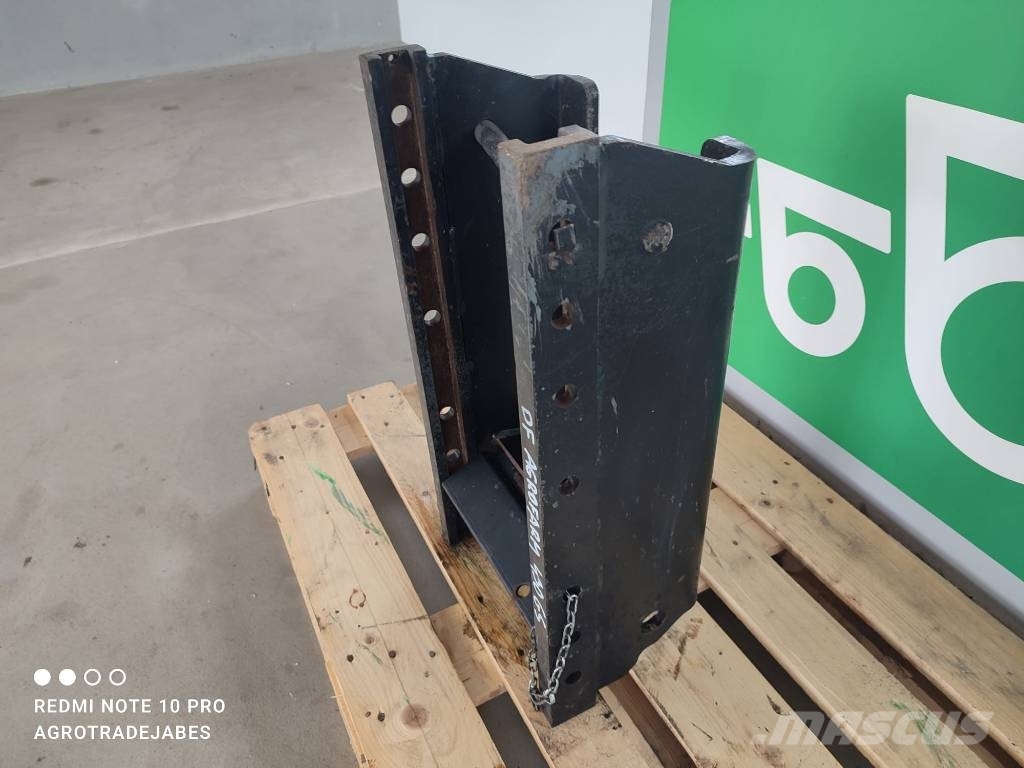 Deutz-Fahr 430 GS Agrofarm hitch rail Chassis e suspensões