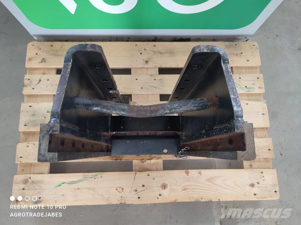 Deutz-Fahr 430 GS Agrofarm hitch rail Chassis e suspensões