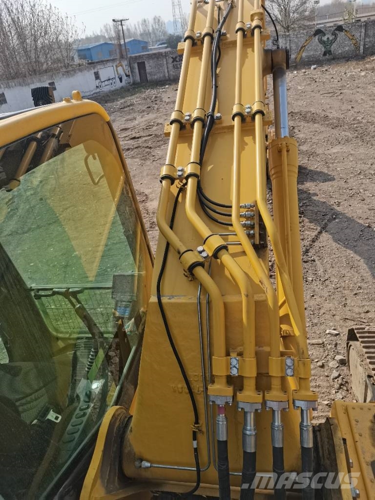 Komatsu PC 240 LC-10 Верижен екскаватор