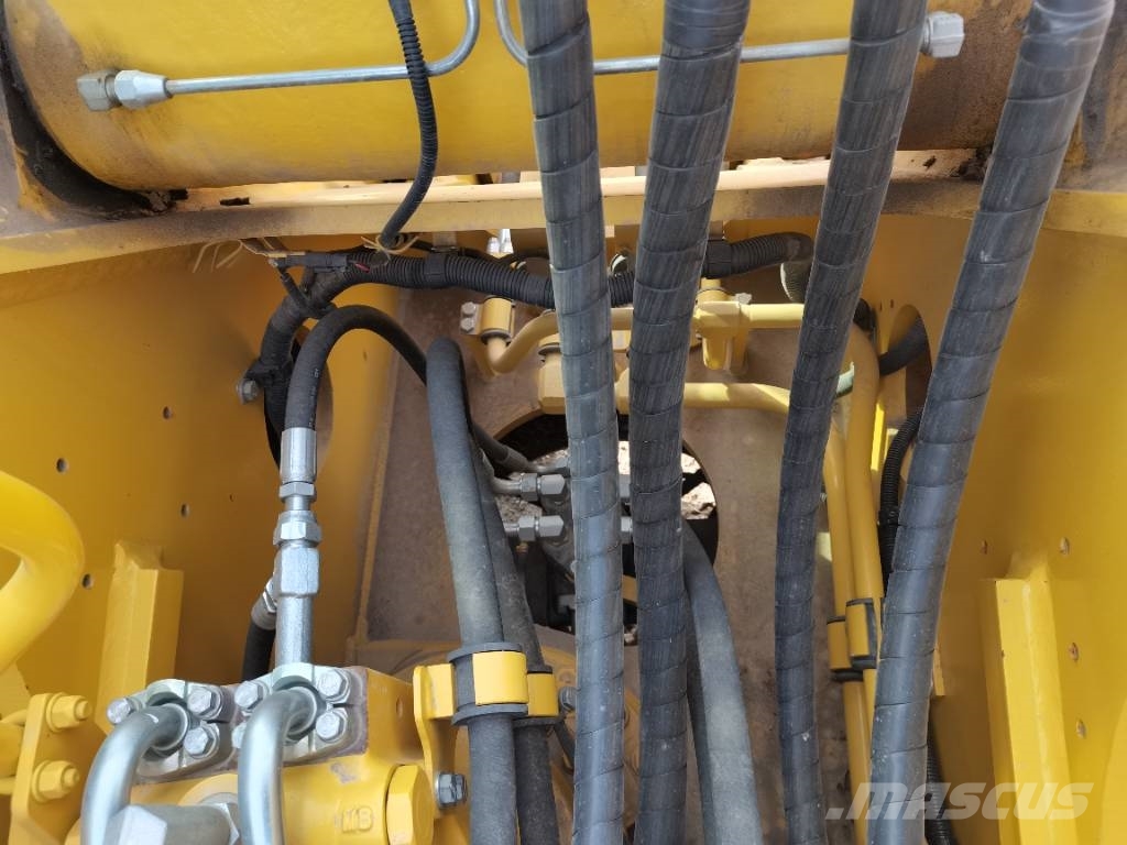 Komatsu PC 240 LC-10 Верижен екскаватор