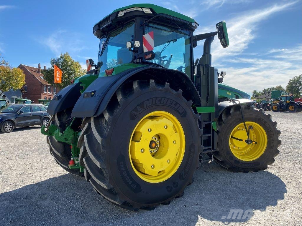 John Deere 8R 370 Traktoren