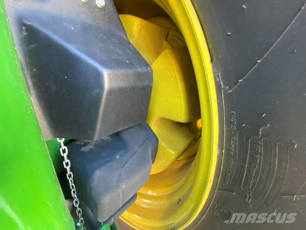 John Deere 8R 370 Traktoren
