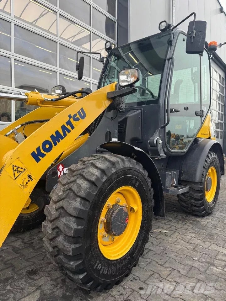 Komatsu WA 70 Hjullastare