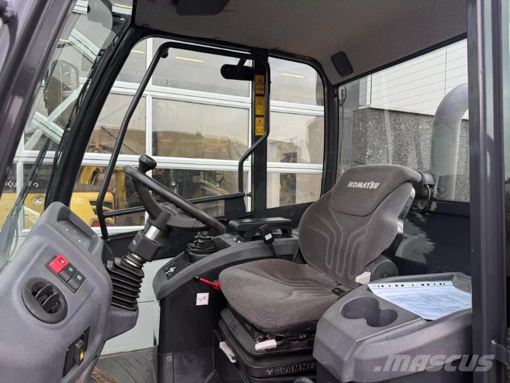 Komatsu WA 70 Hjullastare