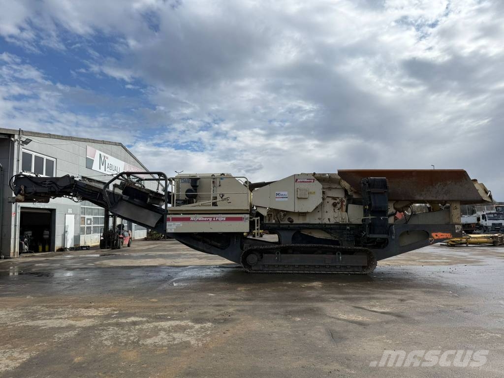 Nordberg LT105 //BJ. 2000 - 8400 H // TOP Condition Trituradoras móviles