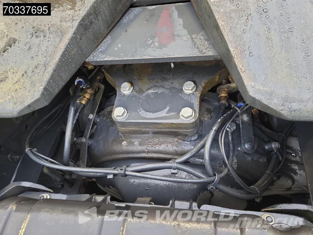 Iveco S-Way 460 4X2 Mega 2x Tanks Standklima Navi ACC Tahače