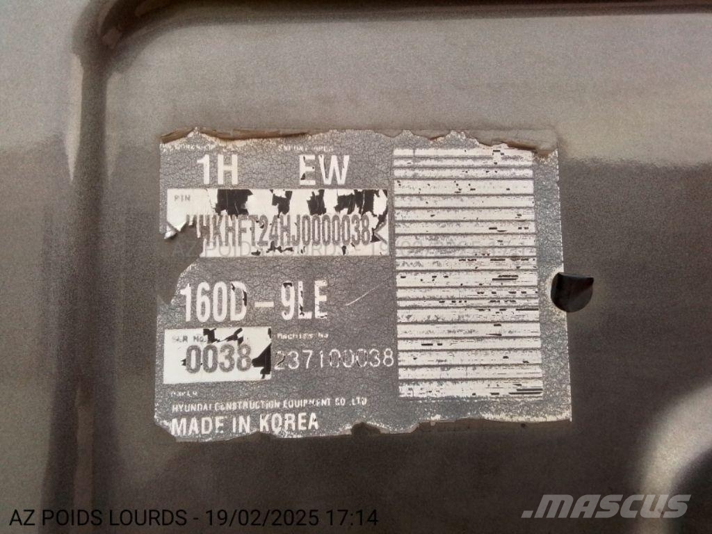 Hyundai 160D-9L Meeneemheftrucks