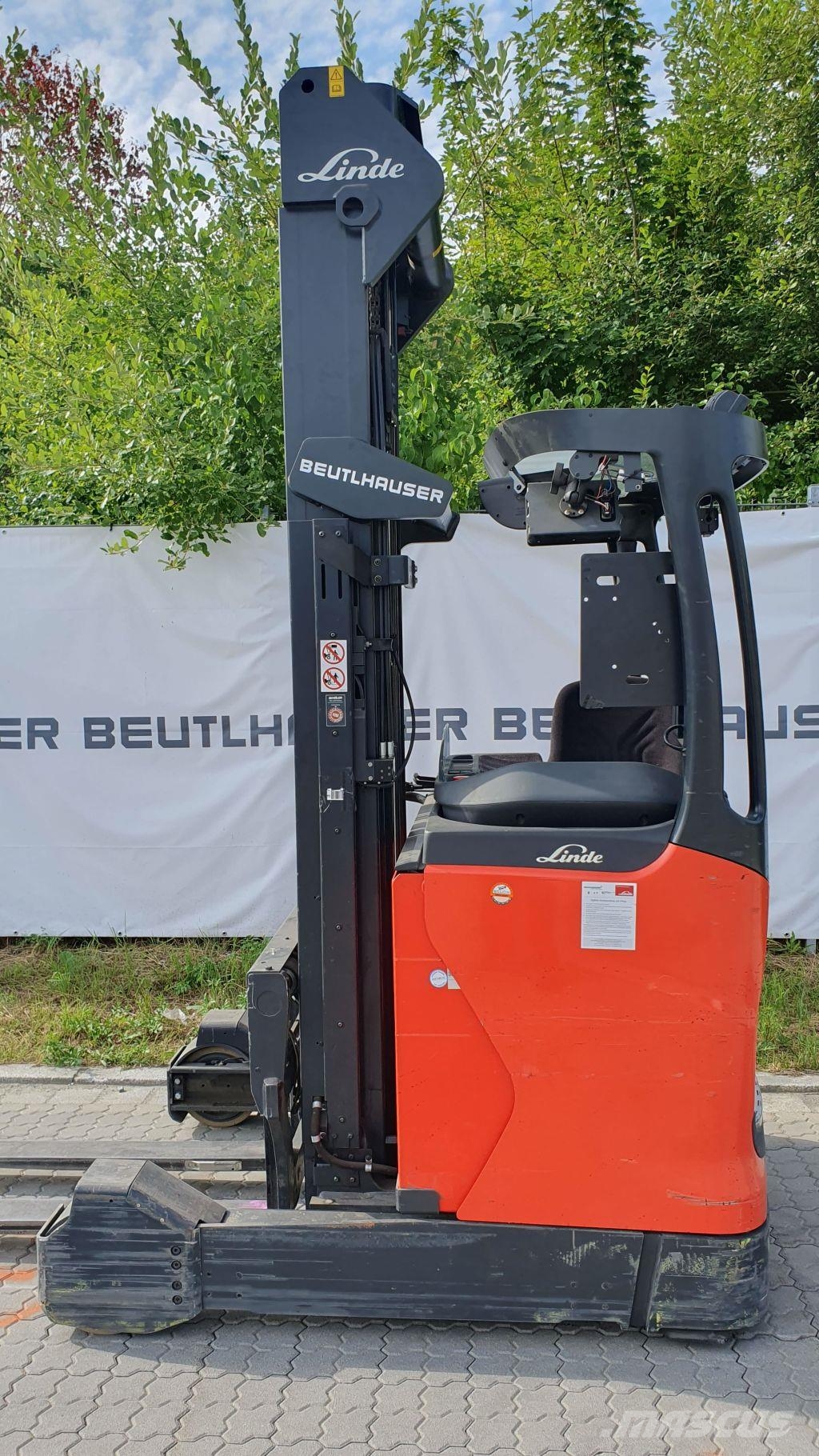 Linde R14 Schubmaststapler