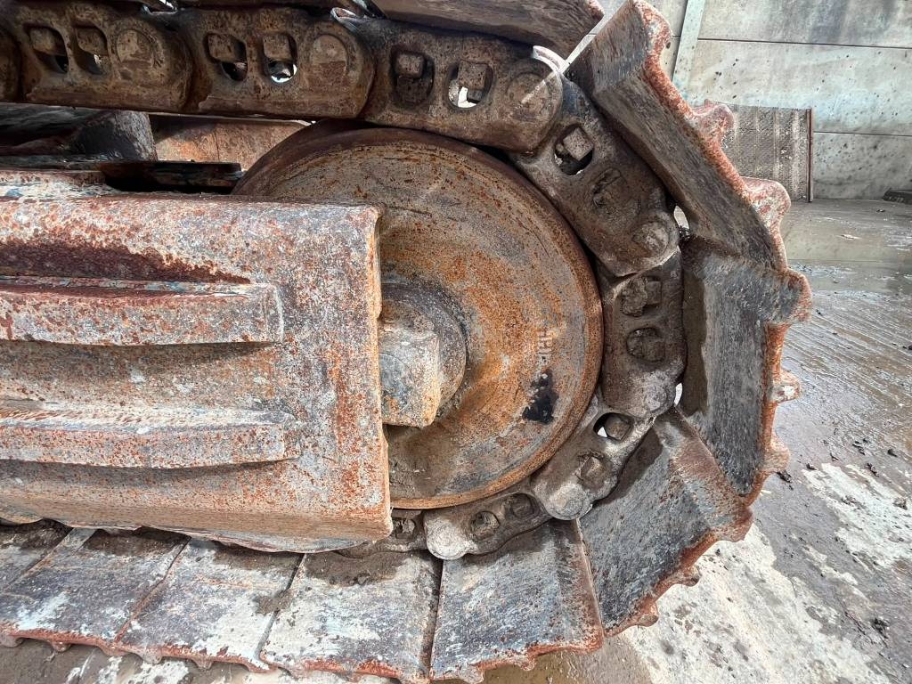 Hyundai HX 330 Kāpurķēžu ekskavatori