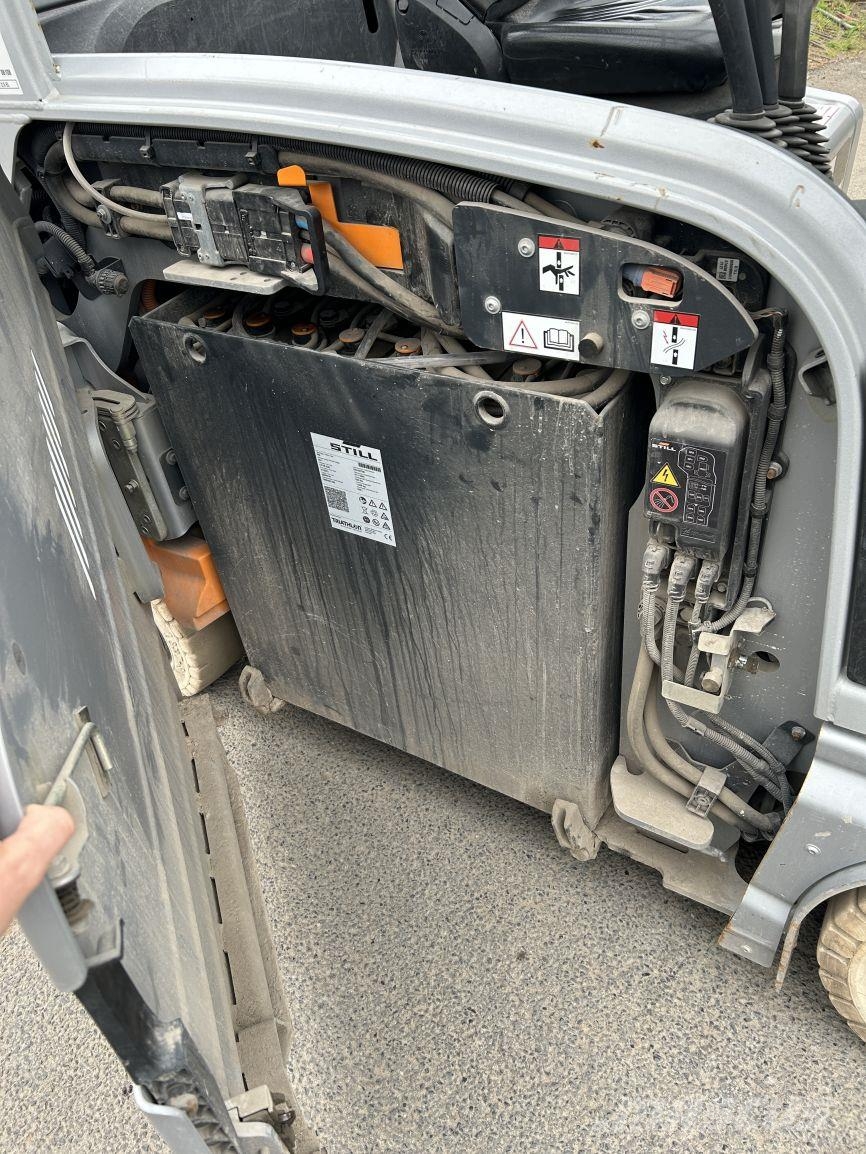 Still RX 60-25 (6108) Chariots élévateurs électriques