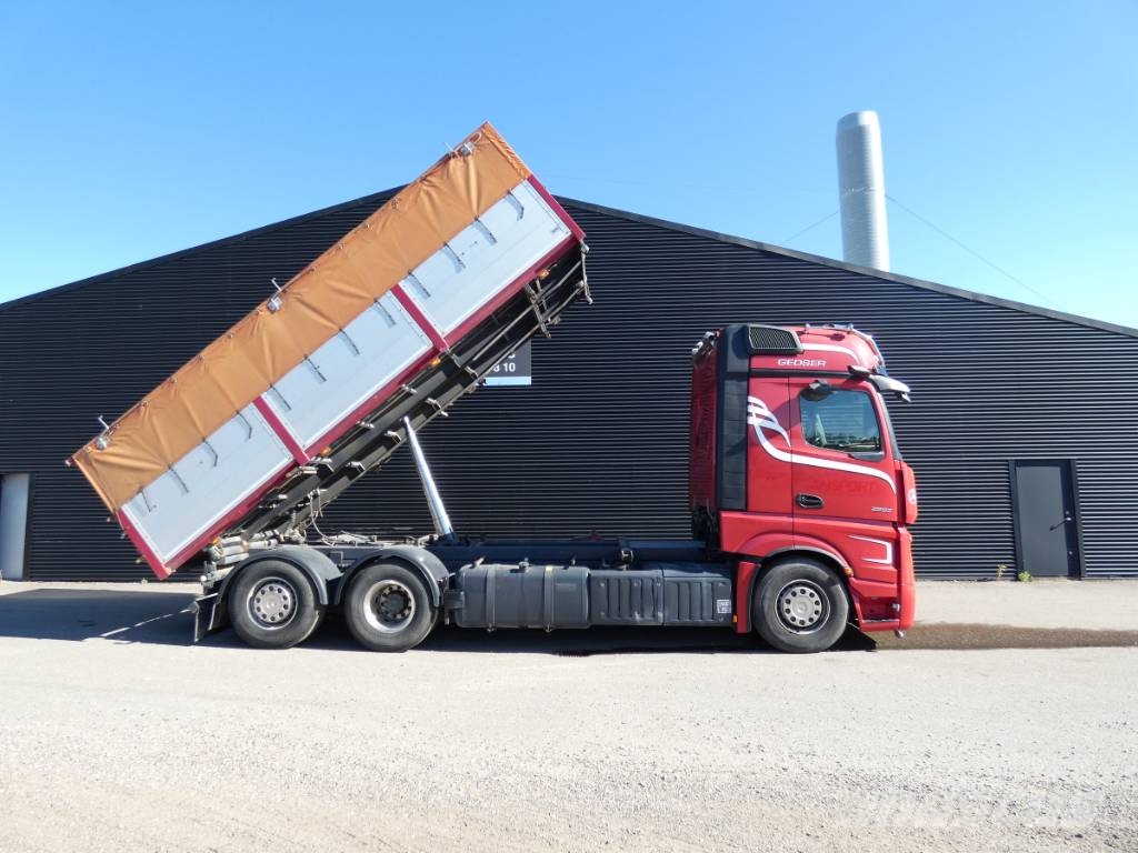 Mercedes-Benz Actros 2553 LS Bañeras basculantes usadas