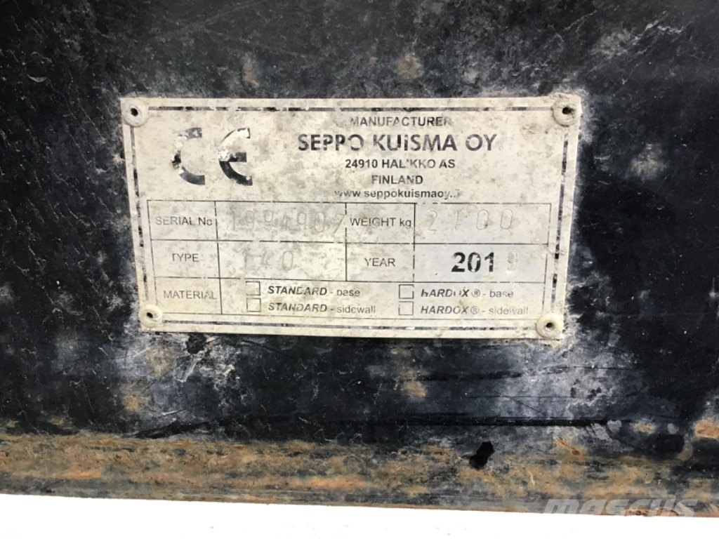 Joutsa TX900+140 Nivelpuomikuormaajat