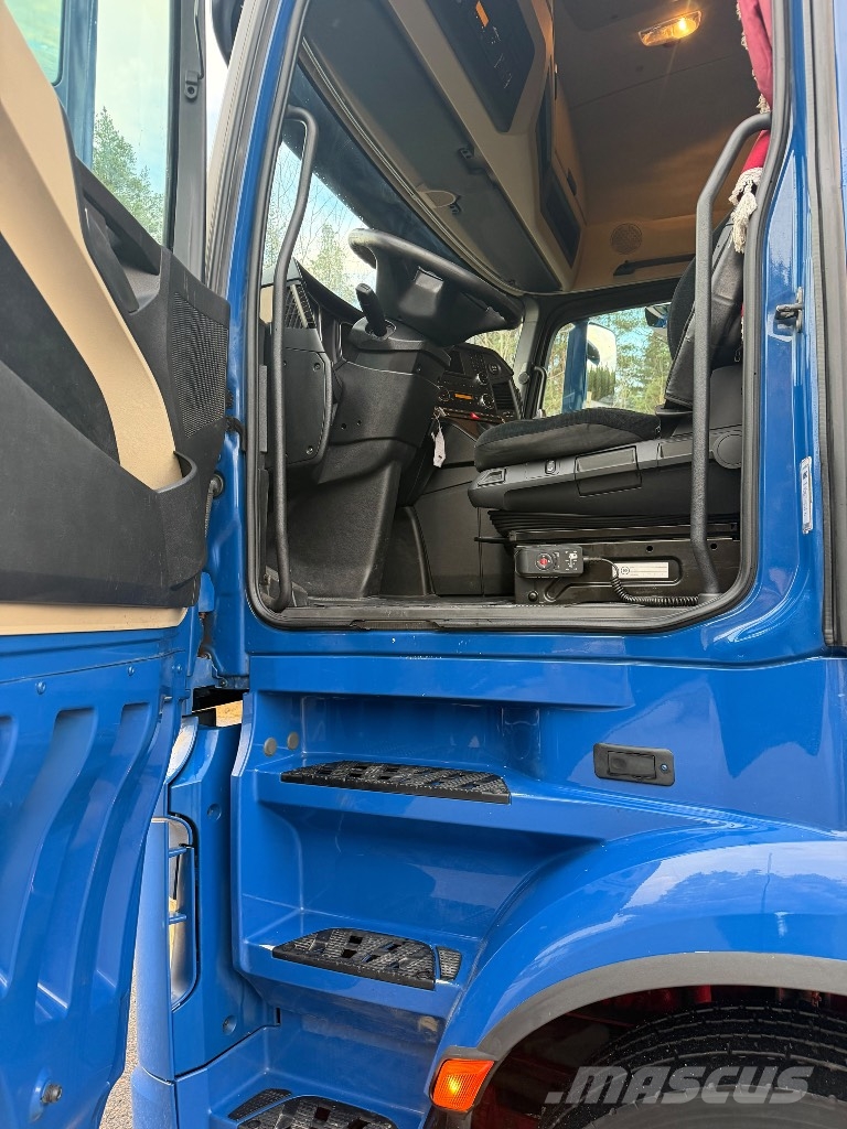 Mercedes-Benz 2551 Camion portacontainer