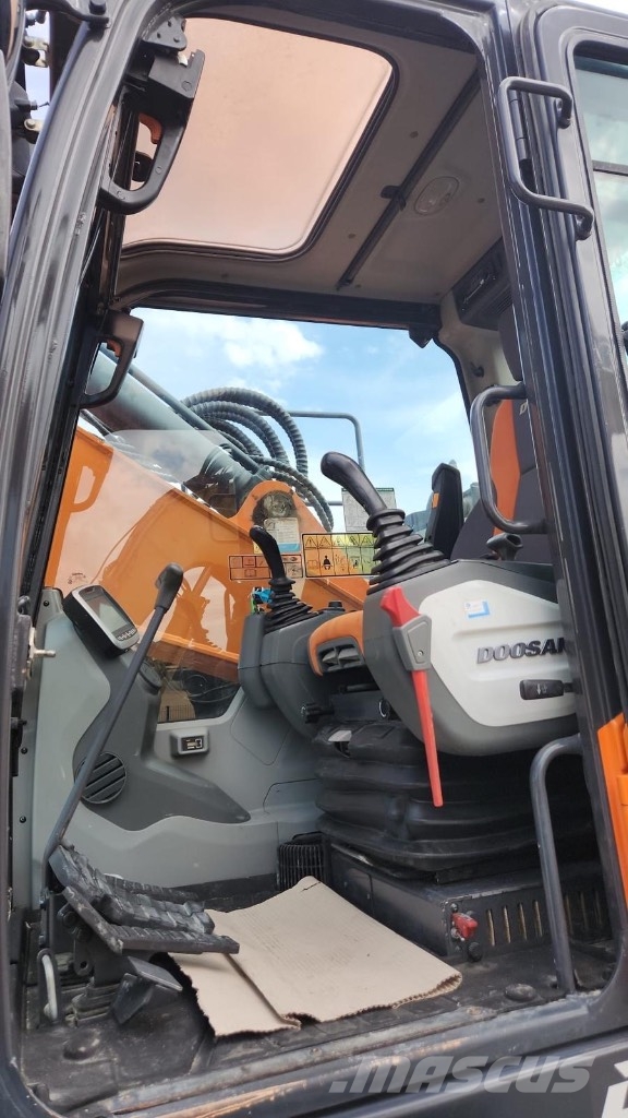 Doosan DX 235 LCR-5 Crawler excavators