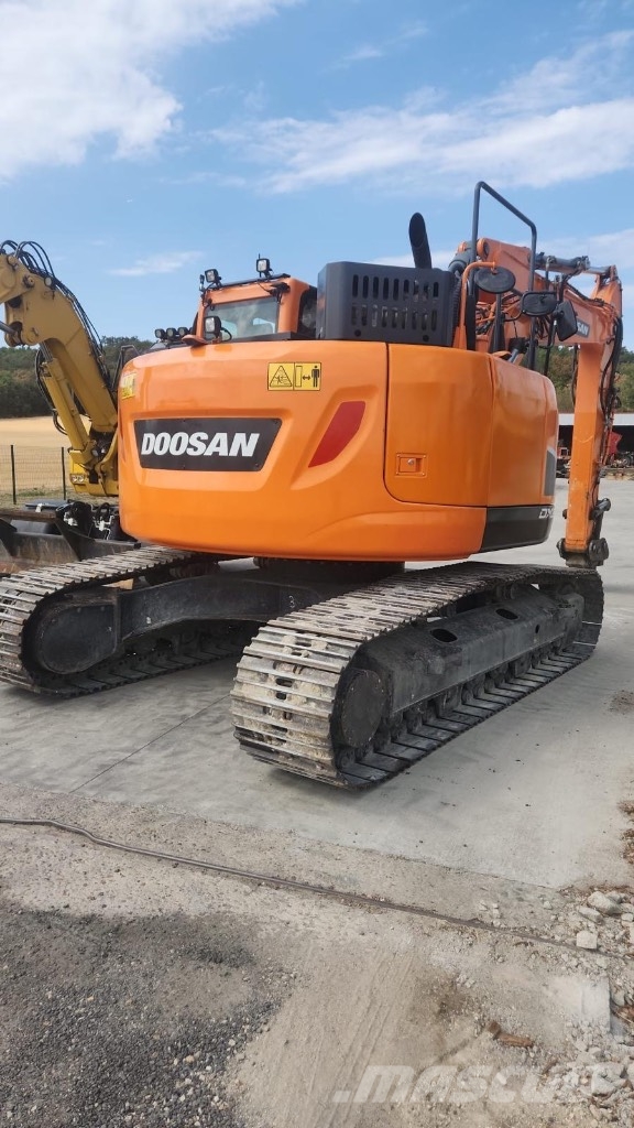 Doosan DX 235 LCR-5 Crawler excavators